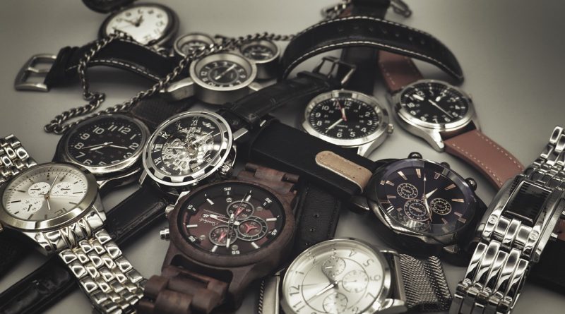 Watch Collection Mechanical  - Pic_Panther / Pixabay